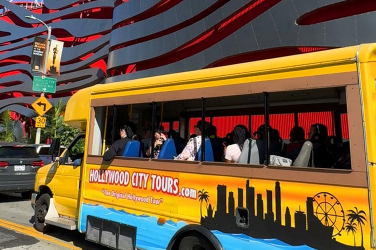 Hollywood Tour Experience in Open Top Bus