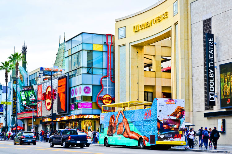 Hollywood Bus Tours sightseeing through Hollywood Boulevard attractions