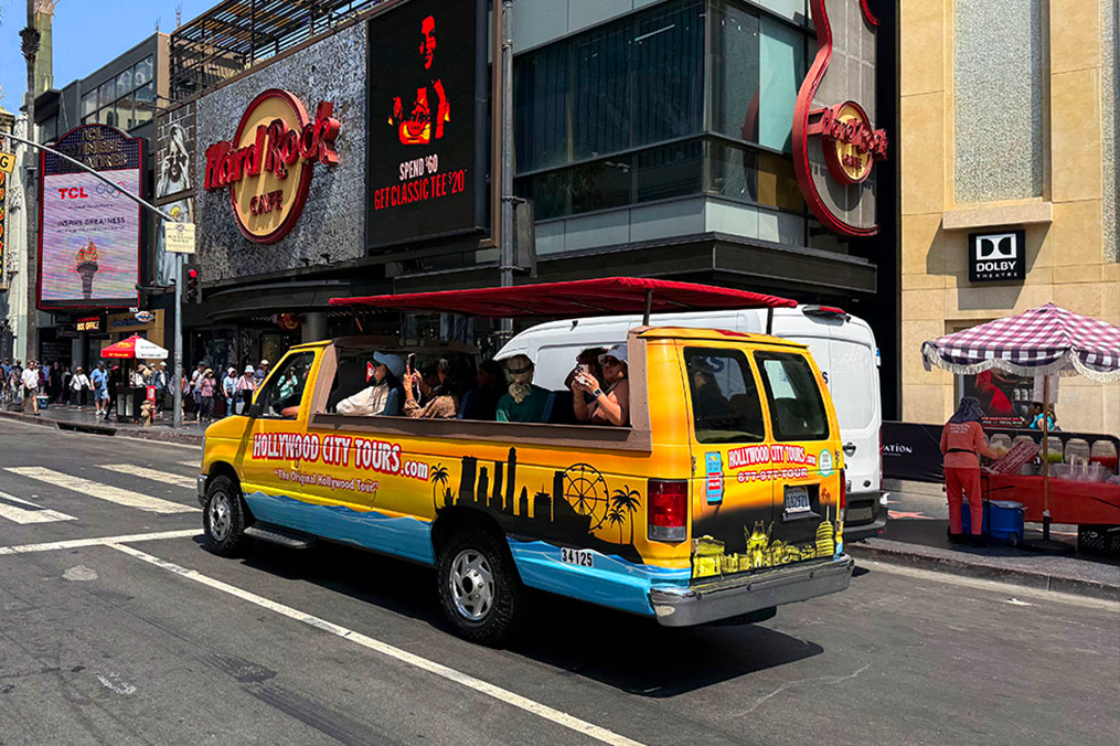 Exterior of Hard Rock Cafe Hollywood with busy crowd